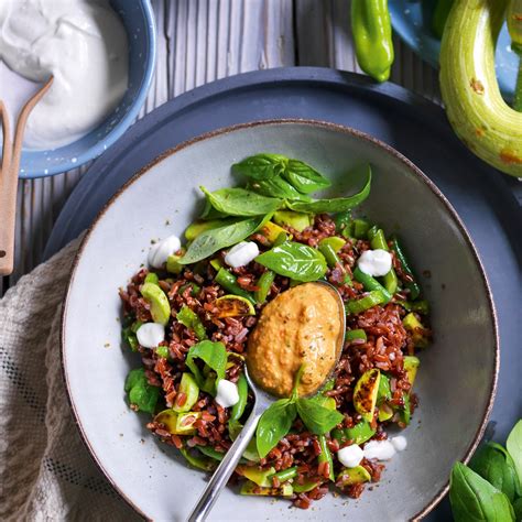 Riso Ermes con verdure estive, salsa di pomodorini e 